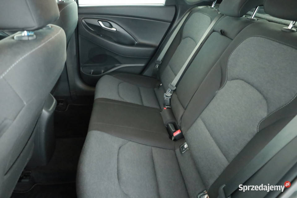Hyundai i30 Fastback 15 TGDI MHEV czujnik parkowania i30 Piaseczno