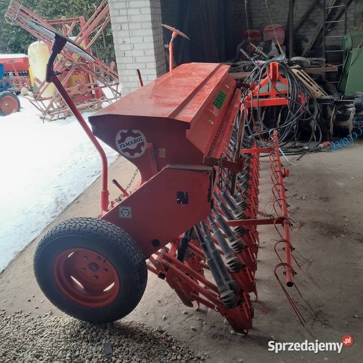 Siewnik zbożowy Famarol 3 metry 2002 drobny Glinnik
