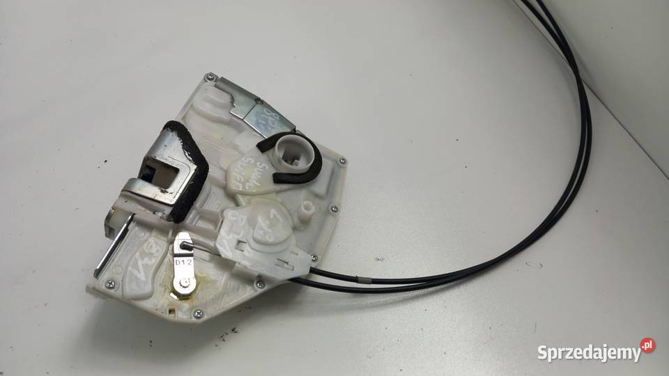 SUZUKI SWIFT MK6 3D ZAMEK DRZWI LEWY 8 PIN osobowe