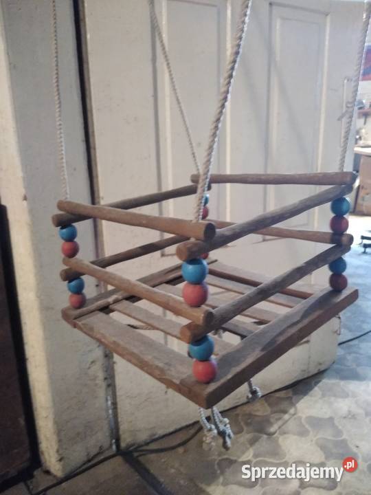 Stara huśtawka dziecięca drewniana zabytek PRL