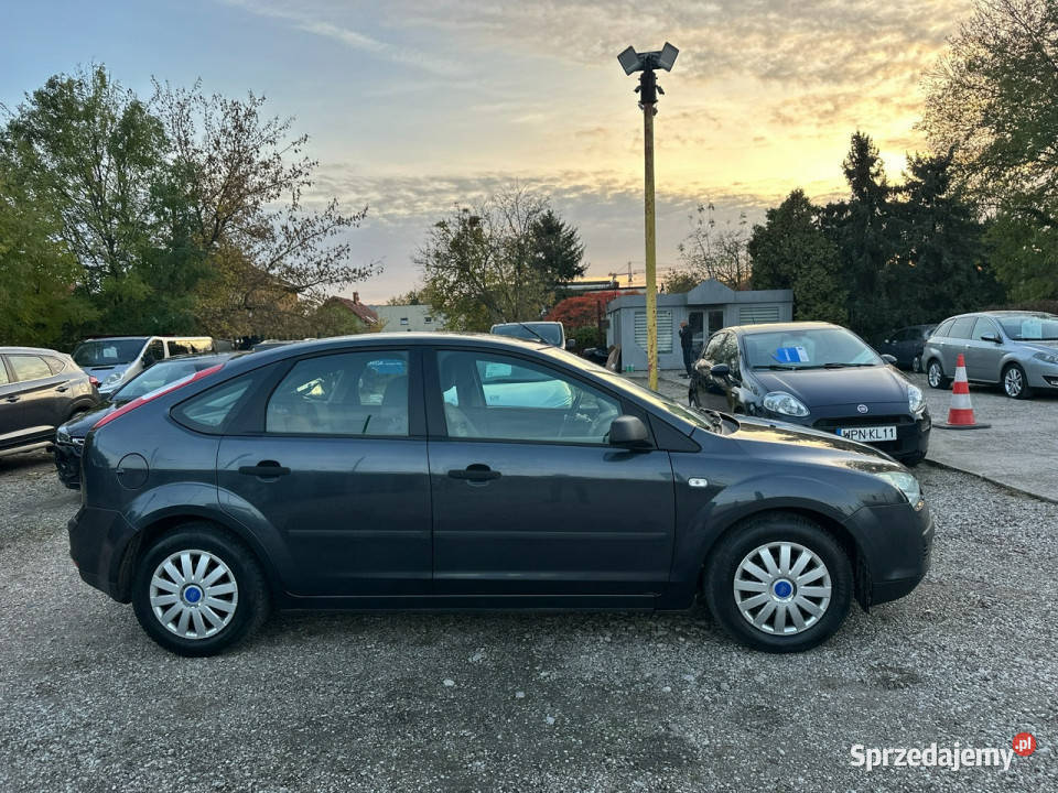 Ford Focus 16 benz 100I rej 2006 elektryczne lusterka sprzedam