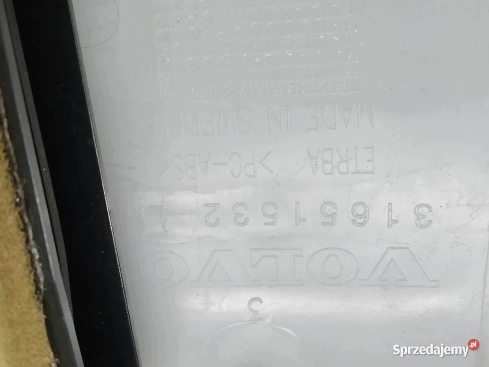 OSŁONA SŁUPKA B LEWA CZARNA 39829965 Volvo XC 90