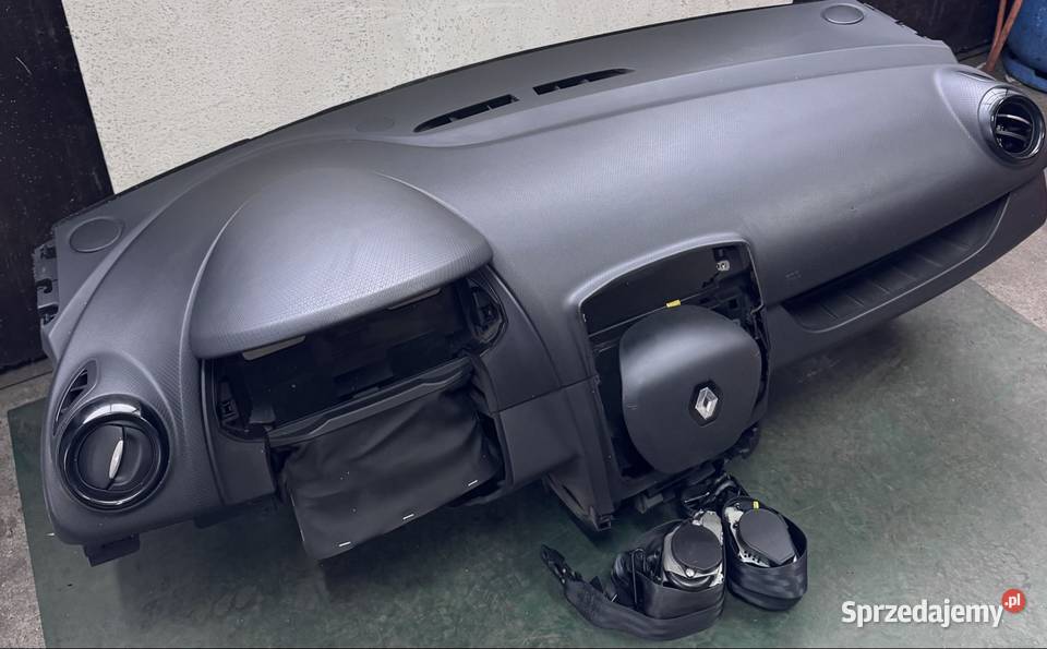 Deska rozdzielcza Renault Clio IV Grabów nad Prosną