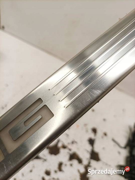 LISTWA PROGOWA NAKŁADKA LED AMG A1186807800 sprzedam