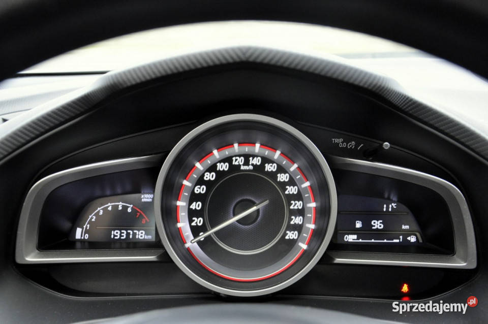 Mazda 3 15i 100 SkyActiveGRVMAluSerwisGwArAnCjA Węgrów