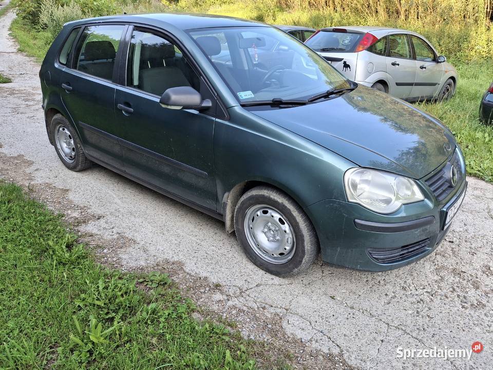 Volkswagen Polo 12 lift 2005 stan lakier metallic Chojnik