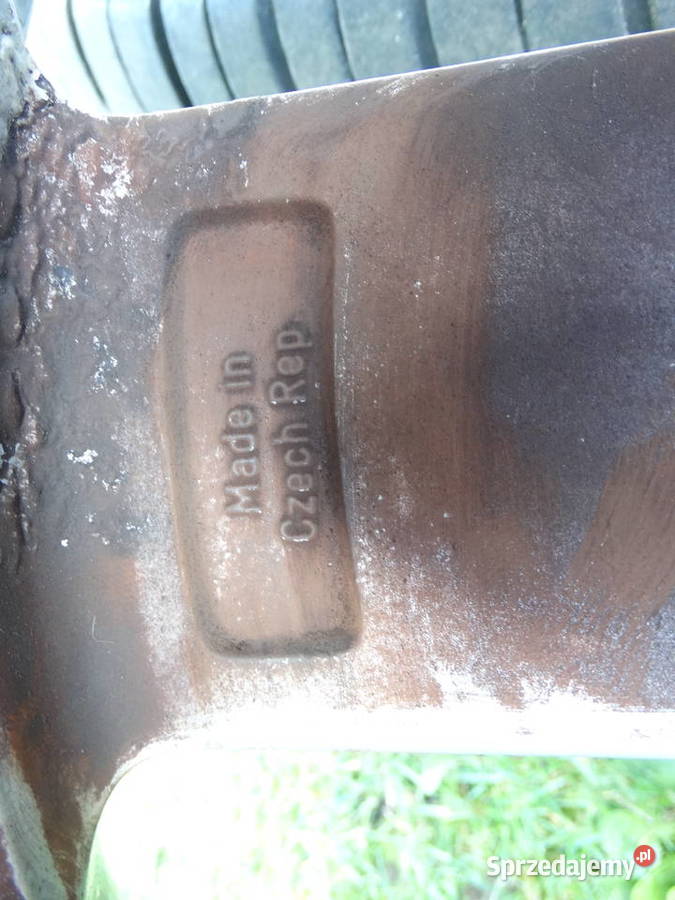 AUDI A4 B8 A5 Q5 S5 A6 A8 A3 FELGI 18 5X112 ET47 Samochodowe Łosieniec