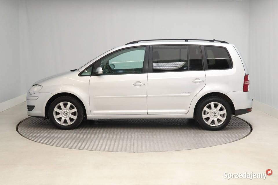 VW Touran 16 1595cm3 Zabrze