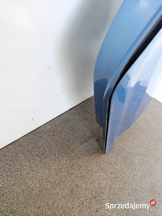 DRZWI PRAWE TYŁ HB LQ5X Skoda Rapid I 20122019 Rok produkcji 2018 świętokrzyskie