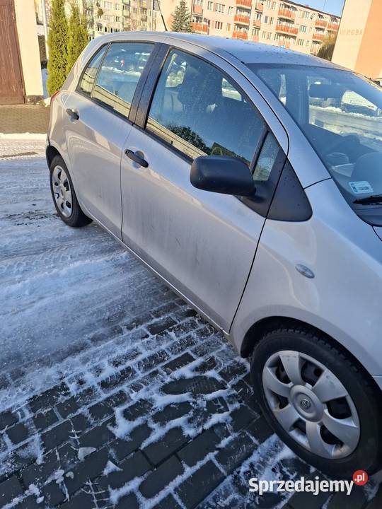 Toyoya Yaris pierwszy właściciel 87KM Yaris Toyota Świecie