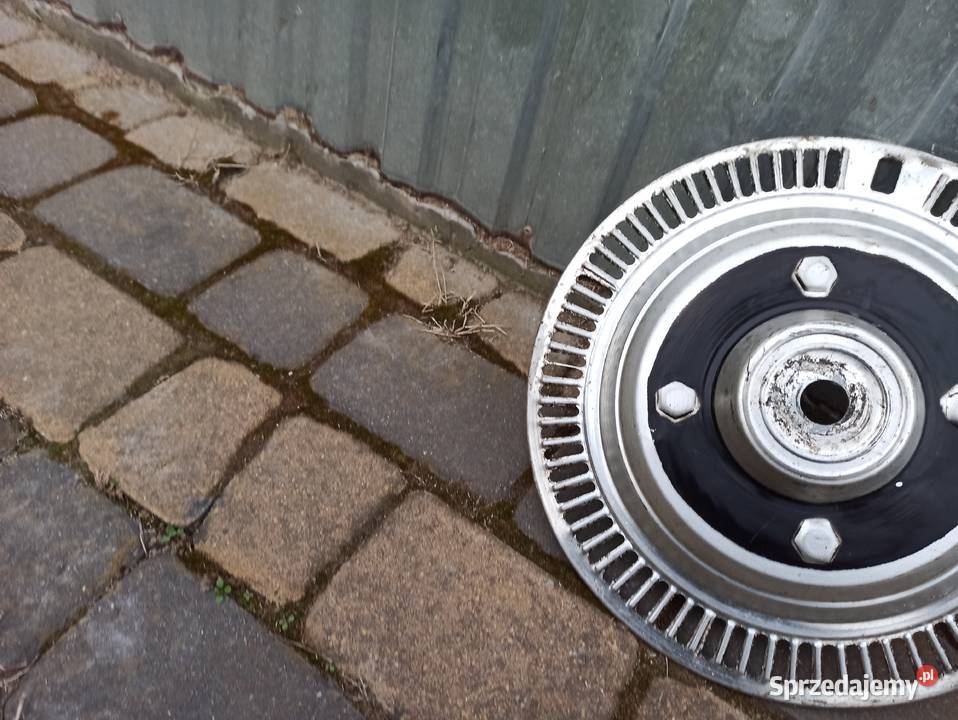 Kołpaki Fiat 126p z lat PRL Ostrowiec Świętokrzyski