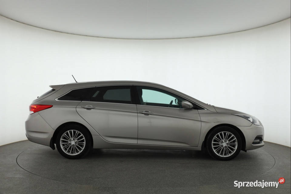 Hyundai i40 17 CRDi mazowieckie Piaseczno sprzedam
