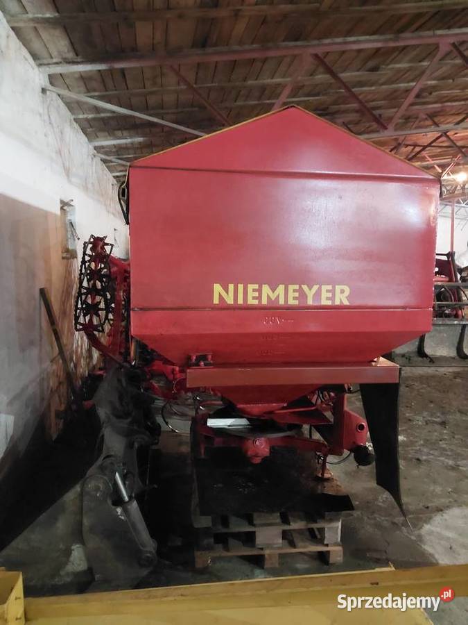 Rozsiewacz do nawozu Rozsiewacze nawozów Oleśnica sprzedam