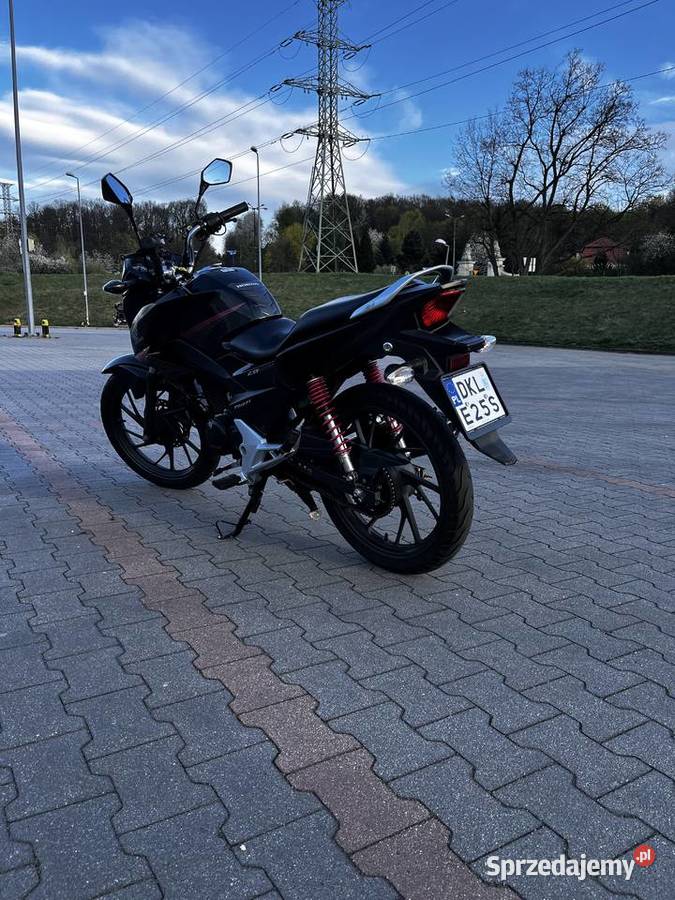 Honda cb125f 2016 kat a1b niski przebieg czarny Świebodzice sprzedam
