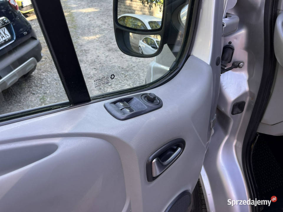 Opel Vivaro 20 Klima Alu 6biegów El szyby Bez welurowa tapicerka Częstochowa