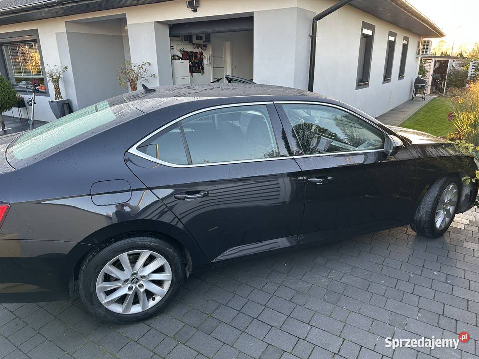 SKODA SUPERB AMBITION 15 TSI 150 2020 światła LED Tarnobrzeg sprzedam