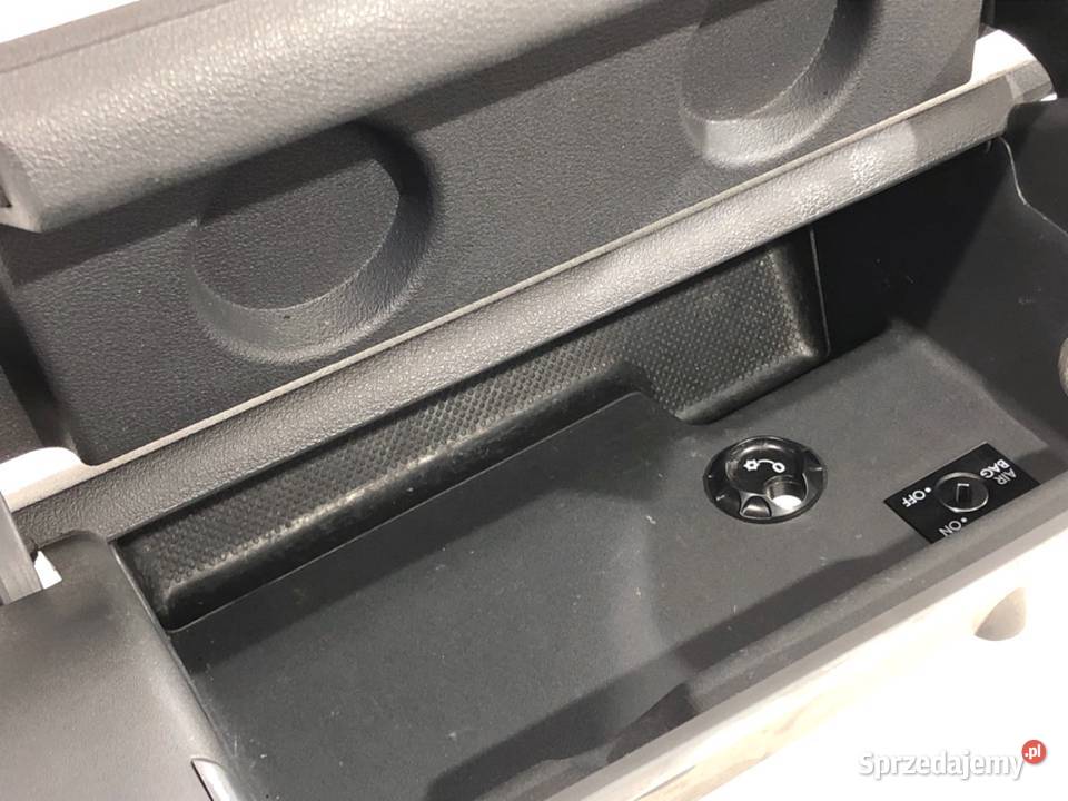 SCHOWEK PASAŻERA VW TOURAN Hatchback 0310 podkarpackie