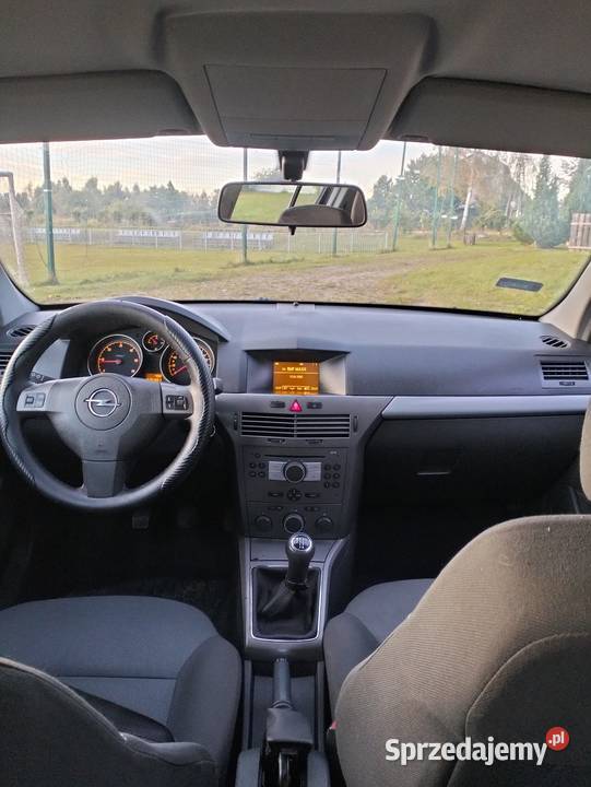 Opel Astra H 17 CDTI hak Astra Gałąźnia Wielka