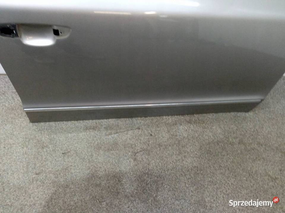 DRZWI PRAWE PRZÓD Skoda Superb II 20082015 Drzwi świętokrzyskie