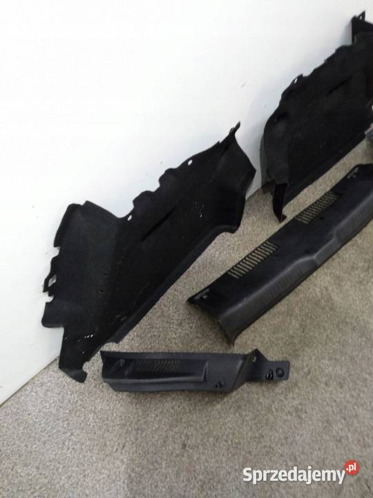 TAPICERKA BOCZEK BAGAŻNIKA LEWY PRAWY OSŁONA TYŁ sprzedam