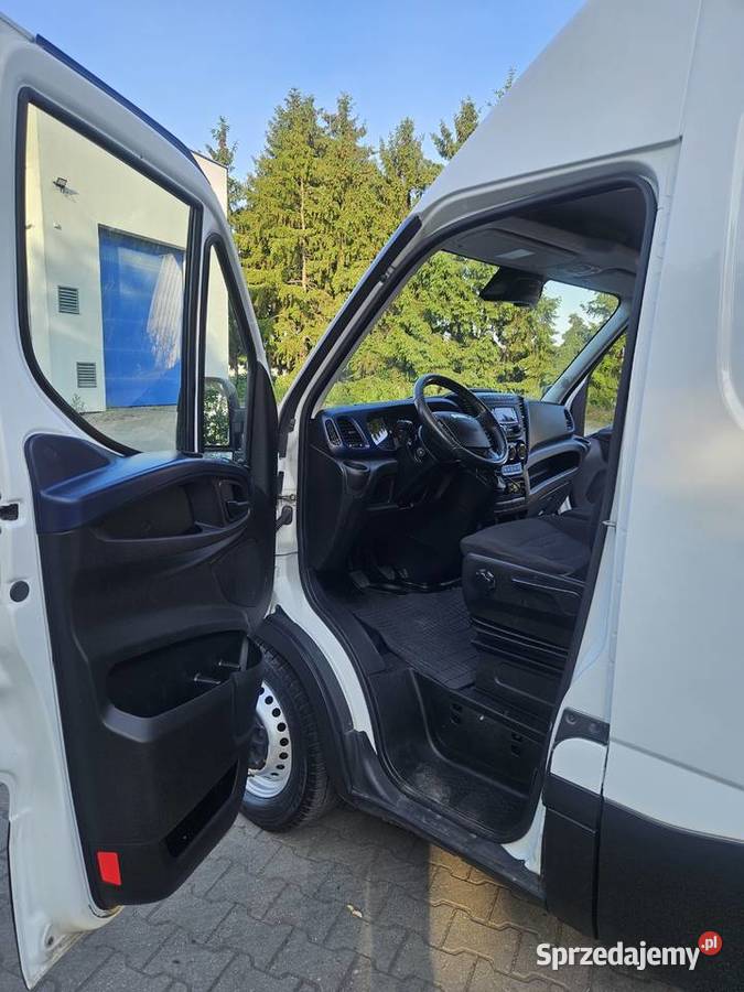 Iveco Daily Furgon 30 150 F VAT Polski Salon nieuszkodzony Mogilno