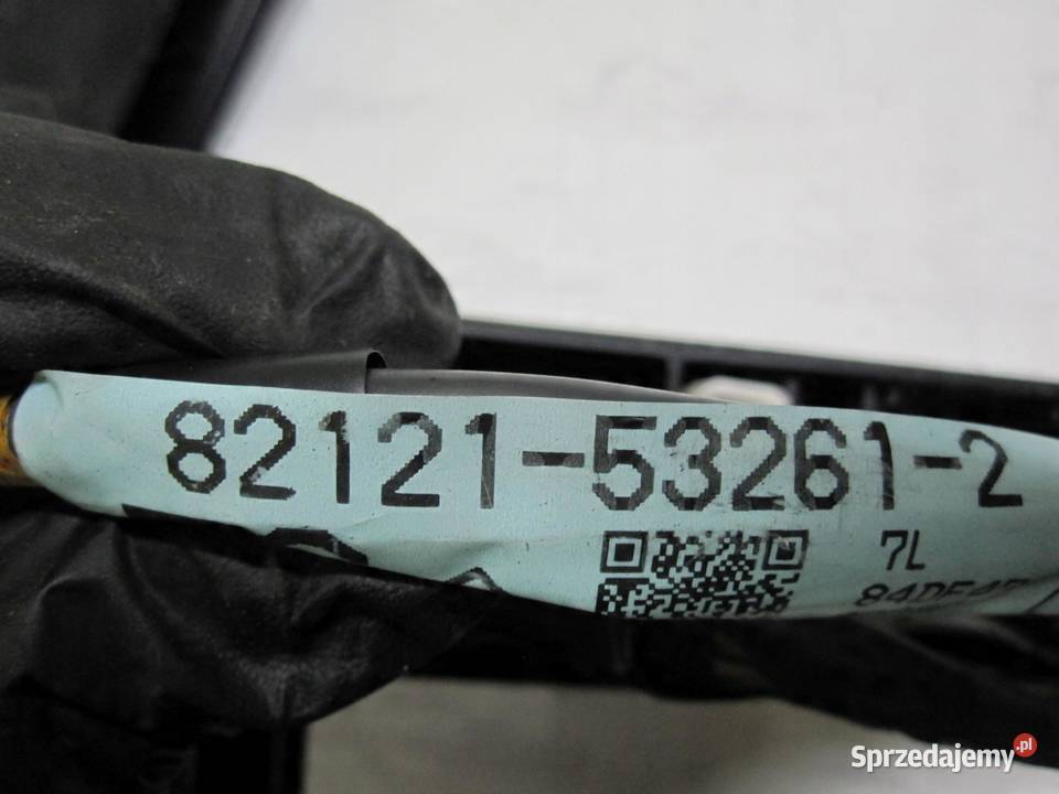 LEXUS IS II 22 D 08r skrzynka bezpieczników sprzedam