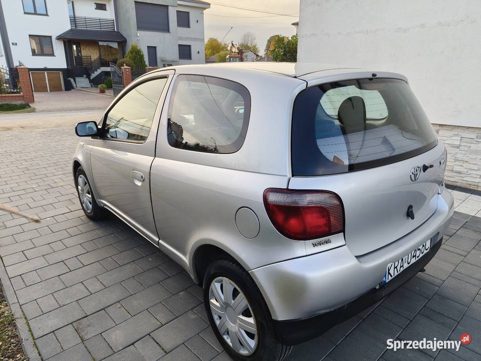 Niezawodna Toyota Yaris do Jazdy