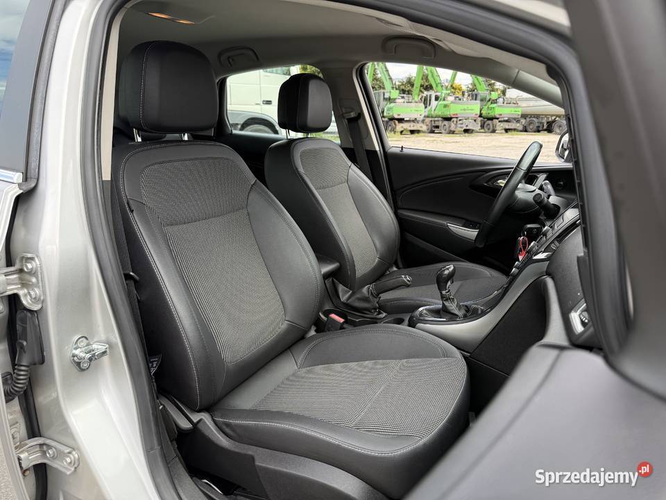 Opel Astra 14 BENZYNA Klimatronik Tempomat Nowy isofix Konin sprzedam