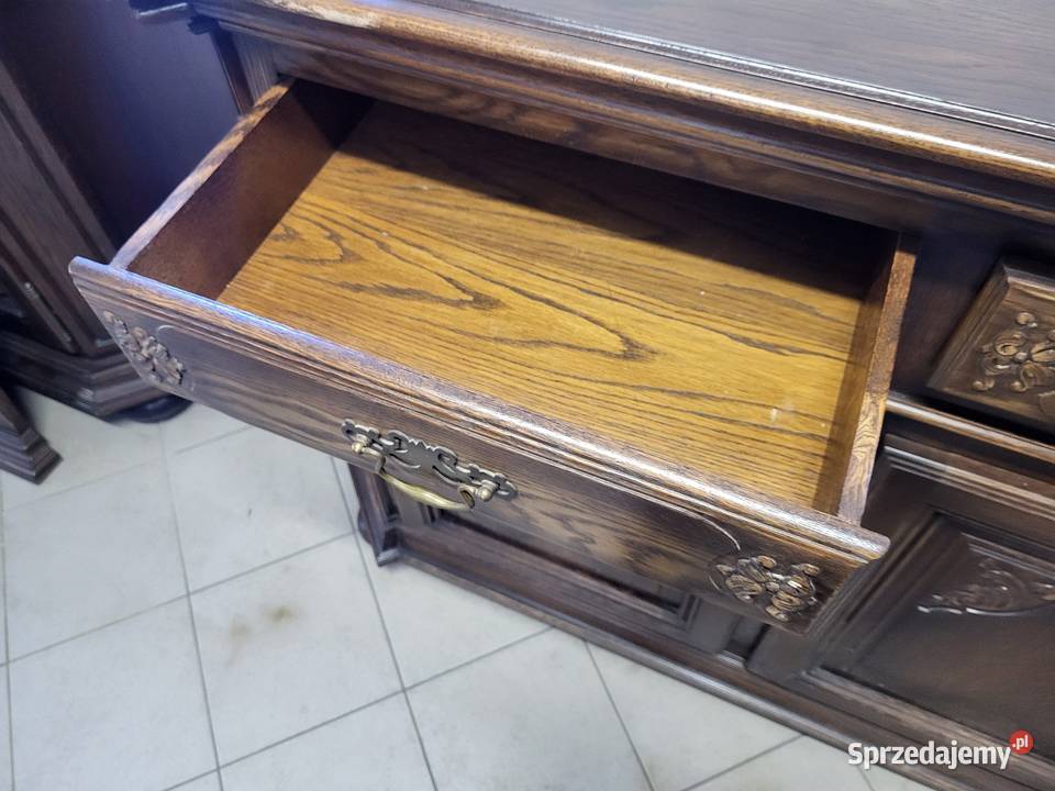 Ładnie rzeźbiony zestaw dębowy komoda witryna Kleczew