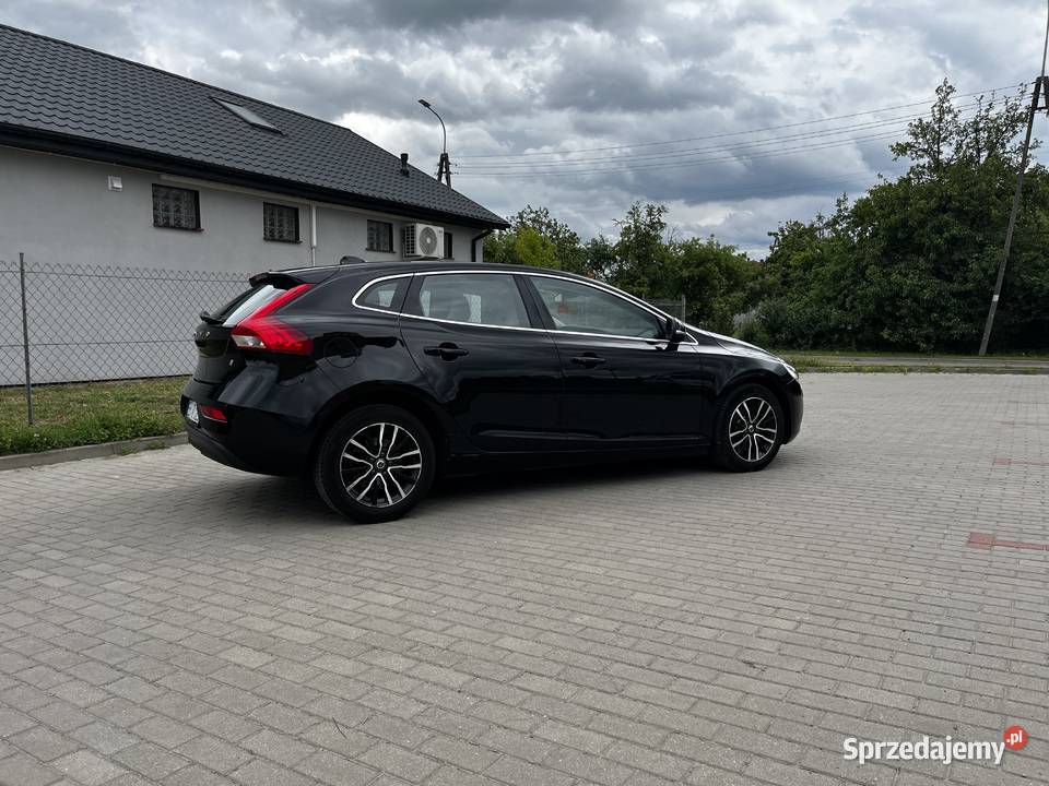 Volvo V40 II 20 20 T2 122 INSCRIPTION Benzyna kamera cofania Białystok sprzedam
