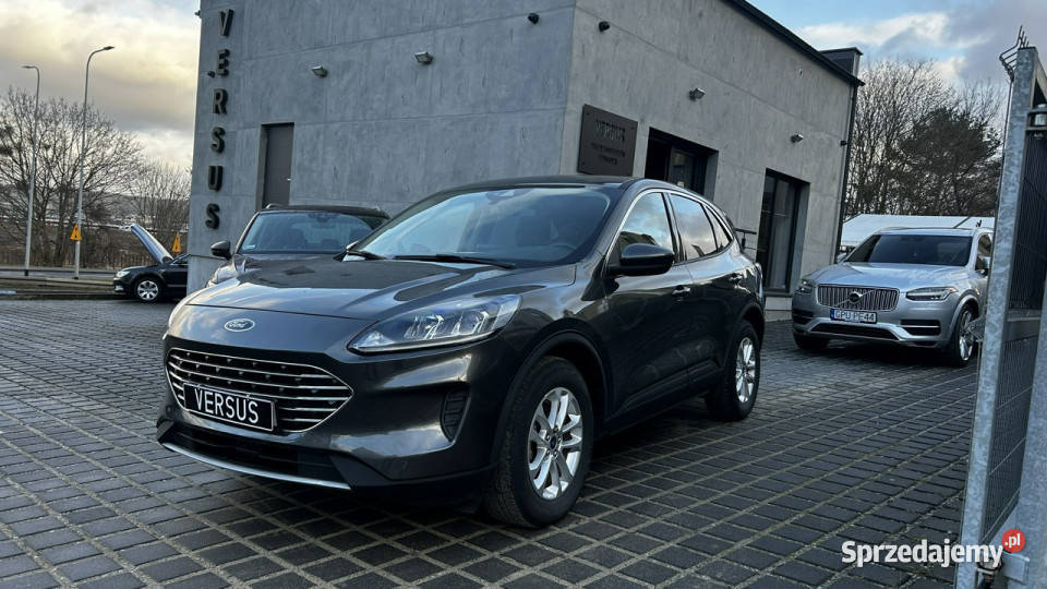 Ford Kuga 15 AWD Ecoboost 180 Key Less Automat lakier metallic