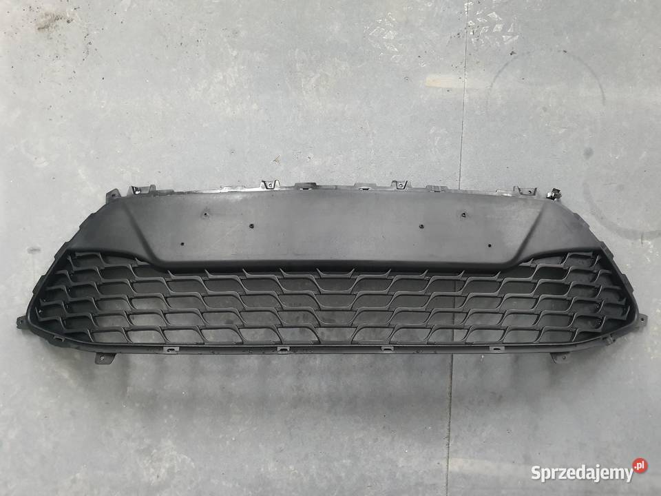 Kratka zderzaka Hyundai I30 lift 865612R500 Ełk sprzedam