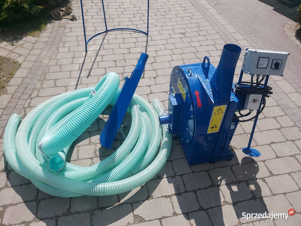 Mieszalnik pasz pionowy z kieszenią zasypową Wyszków