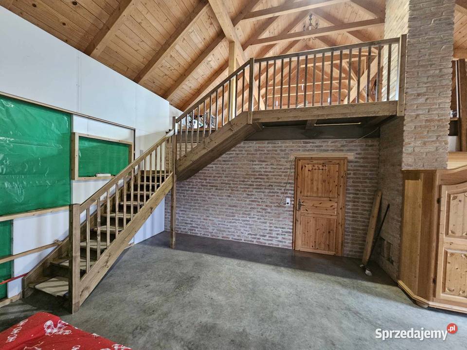 Schody drewniane samonośne z montażem Katowice