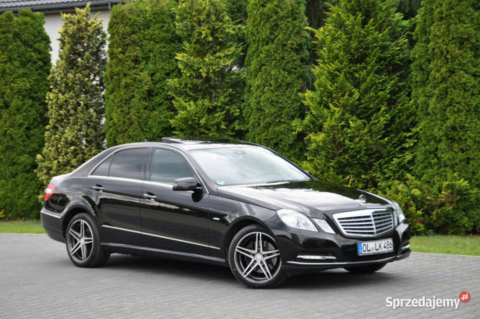 Mercedes E 350 Rok produkcji 2011 Ostrów Mazowiecka
