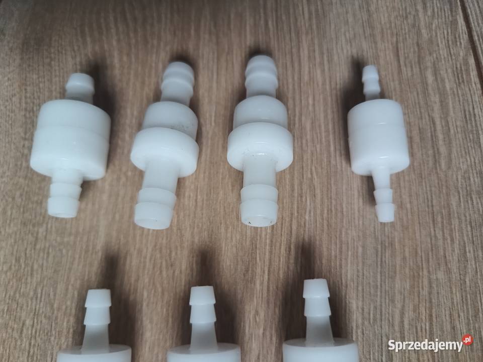 Zawór zwrotny plastik zestaw 7 sztuk na wężyk Tczew sprzedam