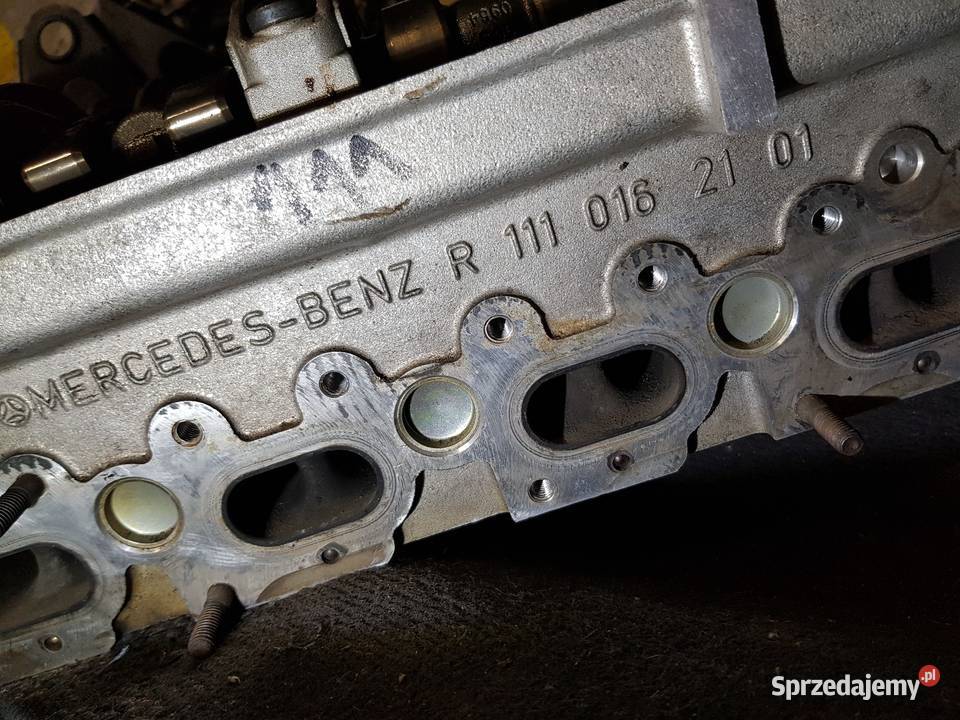 Głowica silnika Mercedes silnik OM 111 osobowe