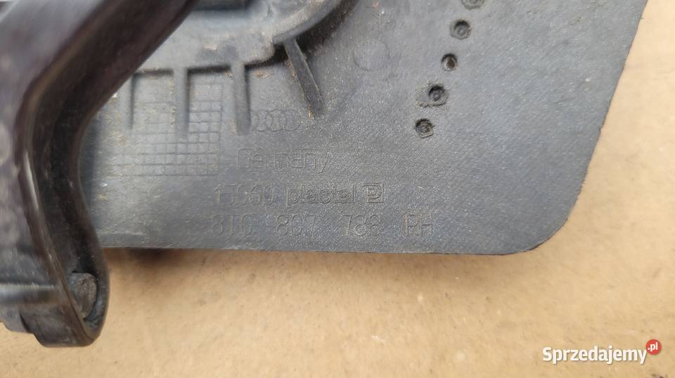 AUDI A5 ZAŚLEPKA SPRYSKIWACZA ZDERZAKA PRAWY Ruda Śląska