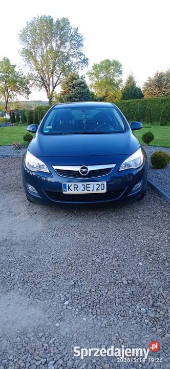 ASTRA J 14 LPG Rok produkcji 2010 sprzedam