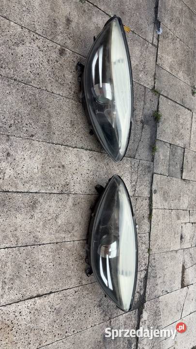 Renault Grand Scenic 2012r Lampy przód Pozostałe mazowieckie Żuromin
