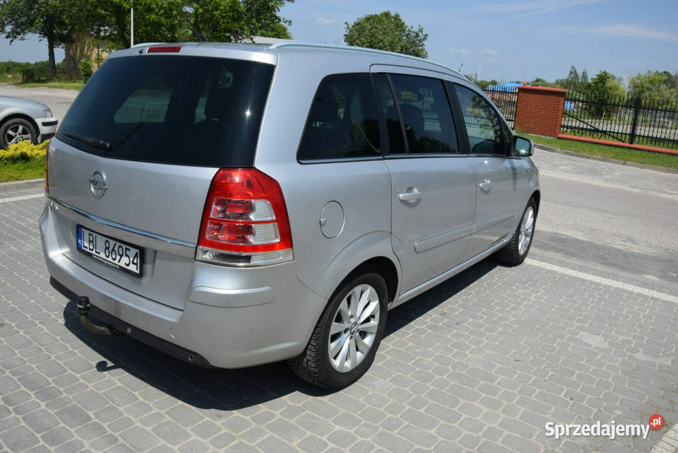 Opel Zafira 16B Klimatronik Xenon PDC 2013r 7 możliwa zamiana Majdan Sieniawski