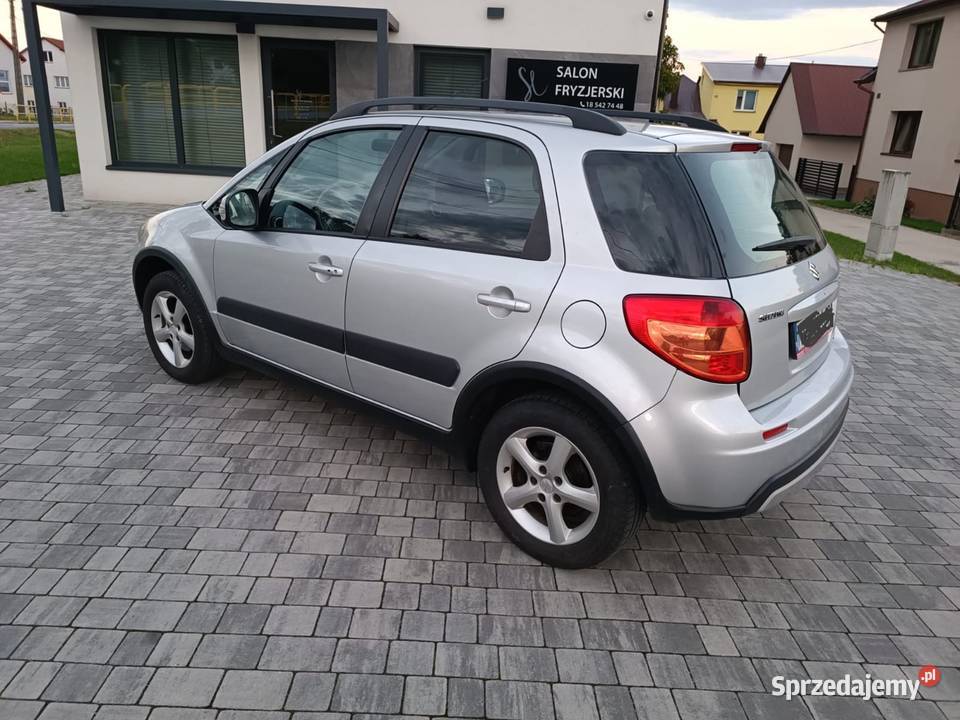 sprzedam piękne suzuki sx4 w pięknym stanie 1600cm3 małopolskie Nowy Sącz