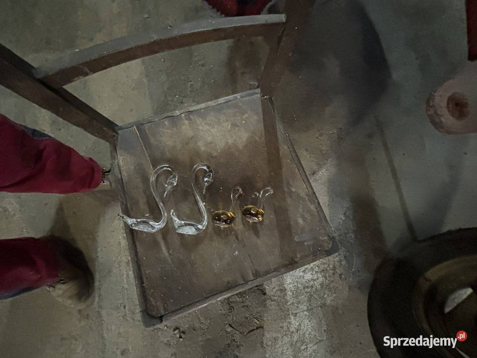 łabądki łabędzie ze szkła szklane barwione stare