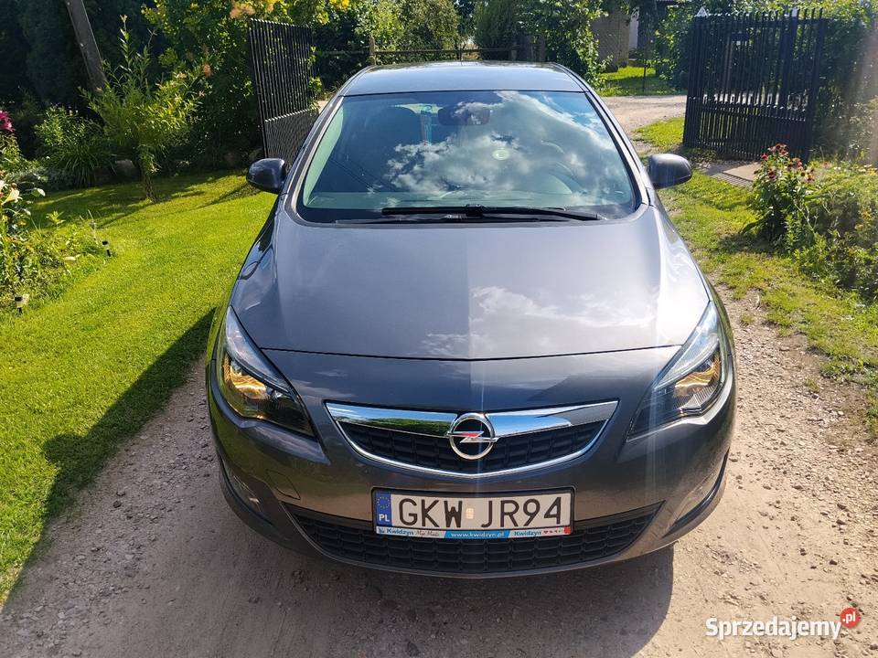 Opel Astra j 16 T 180 Automat Radom