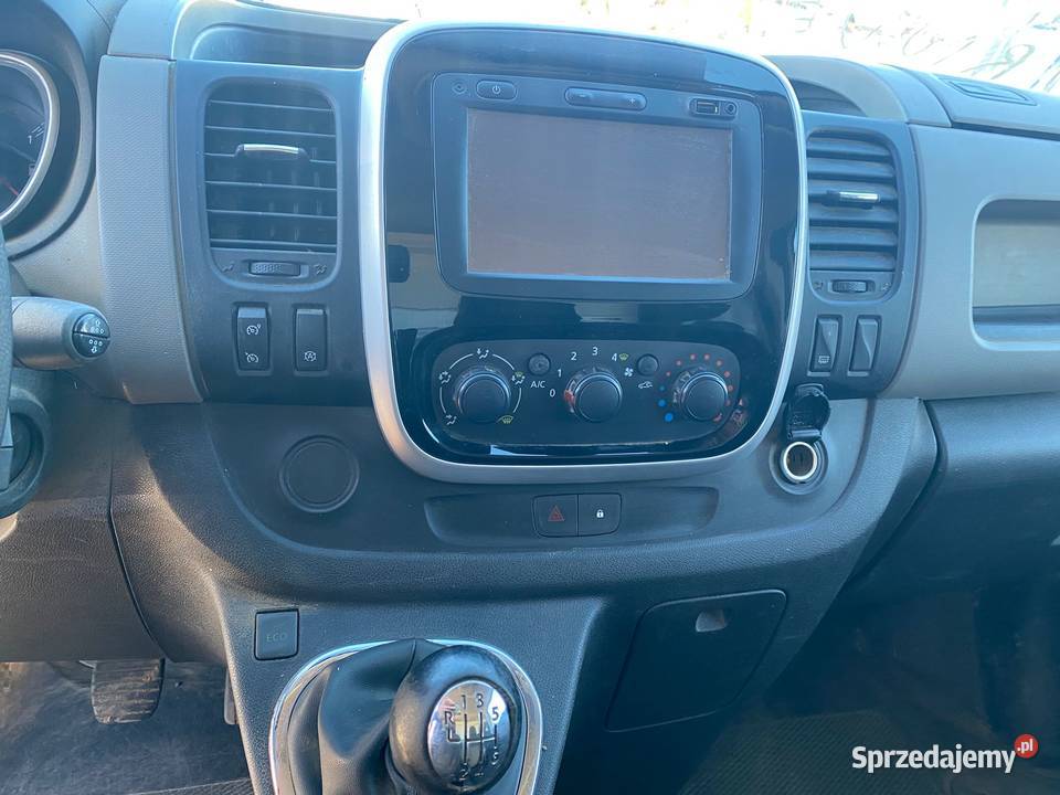 RENAULT Trafic III 16 DCi 145 Confort L1H1 FF814 uszkodzony dolnośląskie