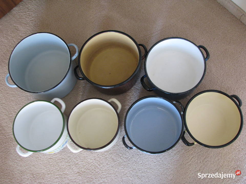 Emaliowane garnki pokrywki patelnie miski małopolskie Brzegi