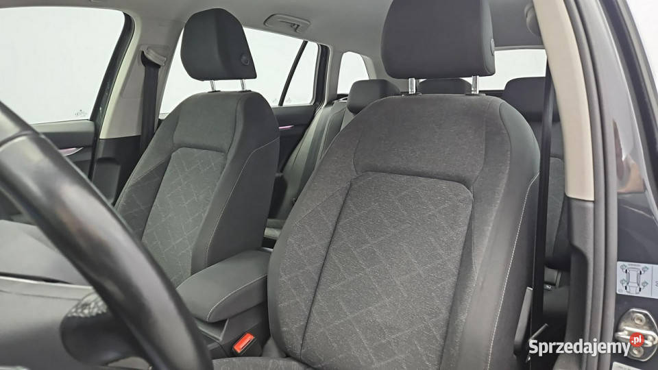 Volkswagen Golf 20 TDI Life Z Polskiego Salonu mazowieckie sprzedam