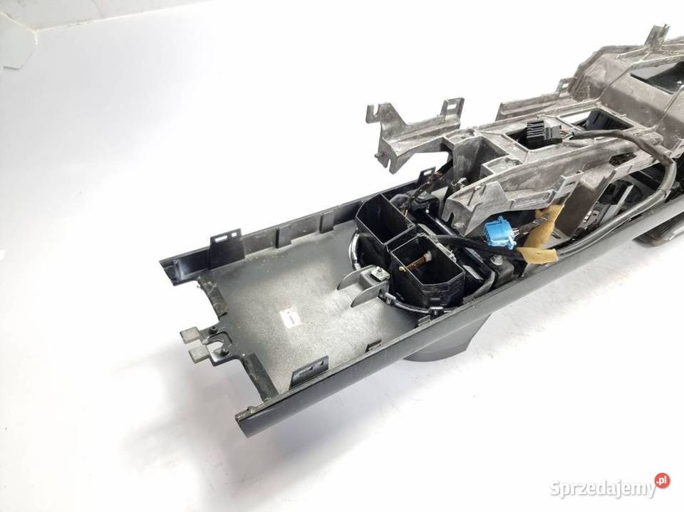 TUNEL ŚRODKOWY VOLKSWAGEN PHAETON Lipno