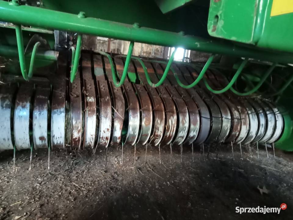 Prasa rolująca John Deere F440E Bedlno sprzedam