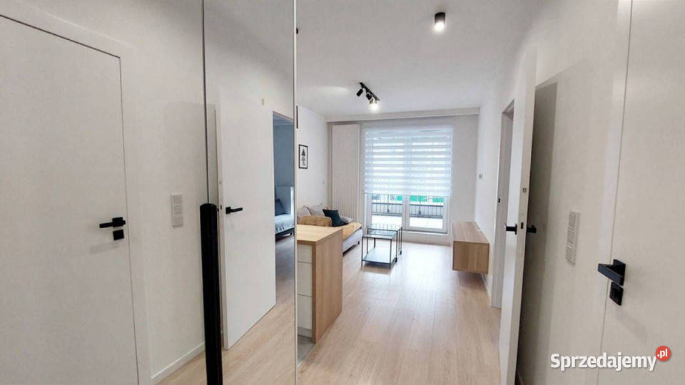 Nowoczesne mieszkanie 2 pokoje balkon garaż Rok budowy 2024